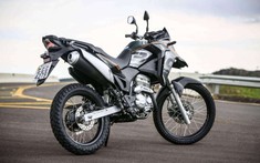 Honda ra mắt mẫu xe đa dụng XRE 300 2020, làm mát gió với mức giá cực rẻ