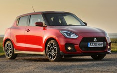 Suzuki Swift Sport 2020: Động cơ yếu hơn nhưng chỉ tiêu thụ trung bình 5,6 lít xăng/100 km