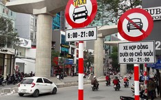 Hà Nội: Đề xuất tạm gỡ biển cấm xe taxi, xe hợp đồng dưới 9 chỗ trên nhiều tuyến phố