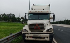 Đi lùi 200 m trên cao tốc Hà Nội - Hải Phòng, tài xế xe container bị phạt 17 triệu đồng