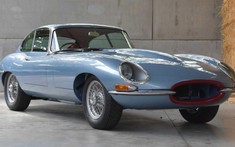 Bị lãng quên hơn 40 năm, chiếc Jaguar E-Type được phục chế đẹp hơn cả nguyên gốc