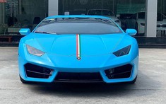 Đây là lý lịch đặc biệt của chiếc siêu xe Lamborghini Huracan màu xanh tuyệt đẹp ở Hà Nội