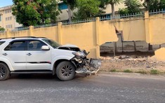 Phan Thiết: Tai nạn của xe Toyota Fortuner khiến dân mạng "soi" túi khí có nổ hay chưa