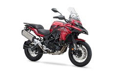 Benelli TRK 502 và TRK 502X 2020 sẽ được nâng cấp với màn hình màu TFT