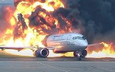 Rùng mình trước video mới về vụ tai nạn máy bay thảm khốc khiến 41 người thiệt mạng ở Nga