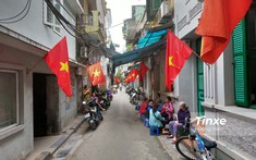 Giao thông Hà Nội ngày 30/4: Thông thoáng bên trong, đông đúc bên ngoài