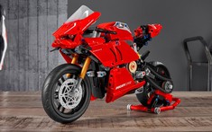 Hãng đồ chơi Lego ra mắt bộ lắp ráp Ducati Panigale V4R tuyệt đẹp dành cho các tín đồ Ducati