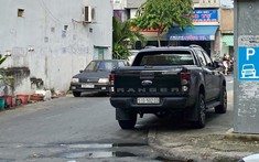 Từ 1/7, ô tô đỗ nửa xe trên vỉa hè sẽ không bị phạt