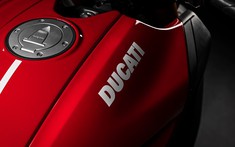 Ducati Diavel 1260S được nâng cấp phiên bản 2020 với bộ màu mới đầy dũng mãnh