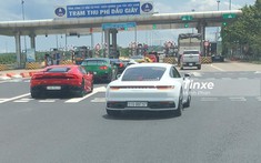 Hơn 8 chiếc siêu xe của đoàn Car Passion "phượt" lên Đà Lạt nhằm khởi động cho hành trình mới trong năm 2020