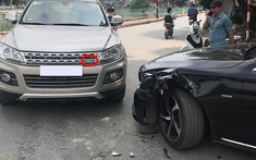 Hải Phòng: Va chạm giữa Mercedes-Benz E200 với SUV lạ khiến cư dân mạng tò mò chi tiết này