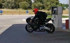 Bimota KB4 với thiết kế Cafe Racer chính thức lăn bánh trên đường