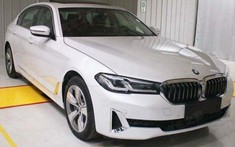BMW 5-Series 2021 phiên bản kéo dài "hiện nguyên hình", đối đầu Mercedes-Benz E-Class L