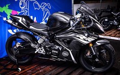 "Cá mập con" BMW G310RR sẽ đánh chiếm thị trường trong năm nay khiến Honda CBR250RR phải dè chừng