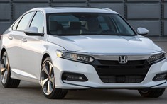 “Xả” Honda Accord đời 2019, đại lý mạnh tay tung ưu đãi lên tới 70 triệu đồng