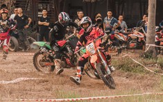 "Đột nhập" vào track đua off-road mới toanh dành cho các biker chạy cào cào tại Hà Nội mang tên Sunrise Track - Đầm Trành
