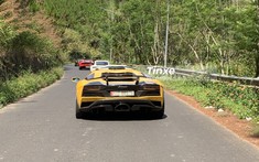 Video: Đã mắt khi xem đoàn siêu xe Car Passion ôm đèo, chạy sau Lamborghini Aventador S là cực hình