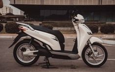 Xe máy điện Pega eSH đổi tên thành Pega-S, giảm giá còn 27,4 triệu đồng