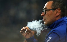 Sao Juventus tiết lộ về thói quen hút thuốc lá “điên cuồng” của Sarri