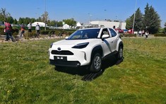 Lần đầu tiên ngắm hình ảnh "bằng xương, bằng thịt" của SUV cỡ B Toyota Yaris Cross 2021