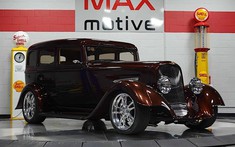 Chiếc xe độ Dodge SRT33 1933 trị giá 4 tỷ đồng này đủ sức biến bạn thành "Bố già mafia người Ý"