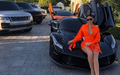 Bộ sưu tập siêu xe cực khủng của Kylie Jenner, người mới bị Forbes tước danh hiệu tỷ phú