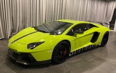 Lamborghini Aventador độ Novitec của trưởng đoàn Car Passion nổi bật qua màu áo mới