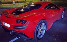 Cường "Đô-la" ra biển trắng cho siêu xe Ferrari F8 Tributo, giá lăn bánh có thể hơn 27 tỷ đồng