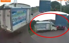 Video: Xe ben chạy nhanh không kịp xử lý dẫn đến tông vào xe tải chở hàng suýt chút rơi xuống vực