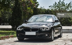 BMW 320i 2016 lên sàn với nội thất đính đá “chơi” hết tầm, chủ xe chấp nhận lỗ tới 700 triệu đồng