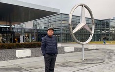 Đòi đổi xe không được, người đàn ông bay sang Đức để khiếu nại về chiếc Mercedes-Benz S-Class bị hỏng