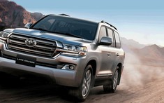 Giá xe Toyota Land Cruiser V8 chính xác nhất, cập nhật mới nhất (tháng 6/2020)