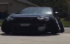 Chiếc Toyota 86 độ kiểu "stance" cực thấp này sẽ khiến người nhìn lắc đầu ngán ngẩm