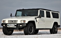Cách đây 25 năm, Toyota từng sản xuất "quái vật off-road" to lớn như Hummer H1 thế này