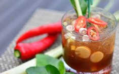 Hướng dẫn cách tự pha chế Cocktail chuẩn 5 Sao tại nhà - Công thức bật mí từ các khách sạn và khu nghỉ dưỡng cao cấp trên khắp châu Á