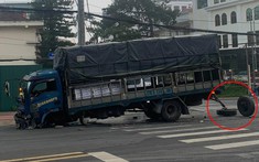 Đà Lạt: Hai người thoát chết sau tai nạn khiến xe tải rơi cả trục bánh trước