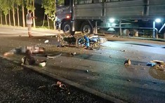 Hải Dương: 2 xe máy đối đầu nhau trên QL10 khiến hai người thương vong