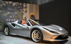 Ferrari F8 Spider hạ cánh tại Thái Lan khiến đại gia Việt "thèm thuồng", giá từ 19,5 tỷ đồng