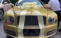 Doanh nhân Việt chờ nửa năm mới nhận được Bentley Mulsanne 2020 với màu sơn Julep hàng hiếm