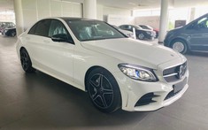 Mercedes-Benz C300 AMG 2020 bất ngờ có nâng cấp nhẹ, giá tăng thêm 10 triệu đồng