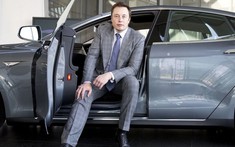 Khám phá bộ sưu tập xế hộp của tỷ phú Elon Musk qua năm tháng: Từ siêu xe McLaren F1 đến "tàu ngầm 4 bánh" Lotus Esprit