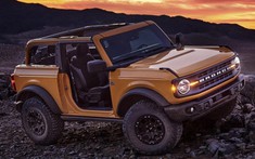 Đánh giá Ford Bronco 2021: SUV việt dã biểu tượng tái xuất, có thể tháo cửa và nóc, dùng nội thất chống nước