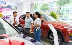 Mạnh tay như VinFast, đồng loạt khai trương 27 showroom mới trên toàn quốc