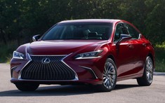Sau Toyota Camry, đến lượt Lexus ES 2021 được bổ sung hệ dẫn động 4 bánh toàn thời gian AWD