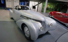 Dubonnet Hispano-Suiza H6B Xenia 1938 - Chiếc xe trang bị "nửa động cơ máy bay V12" đi trước thời đại
