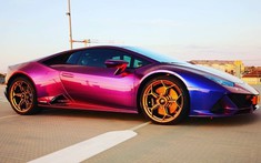 Đại gia chi 1,8 tỷ đồng chỉ để chiếc Lamborghini Huracan EVO có màu sơn "tắc kè" cực hiếm này