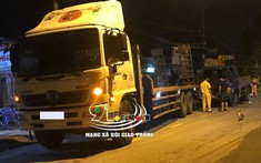 Thủ Đức: Tông vào xe tải lớn đỗ bên đường, phụ xe tải nhỏ bị thương nặng