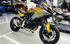 Bộ đôi mô tô BMW F900R và BMW F900XR 2020 đã về đến Việt Nam, chốt giá 459 và 549 triệu đồng