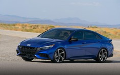 Hyundai Elantra N Line 2021 trình làng với động cơ Turbo 201 mã lực đi kèm hộp số sàn