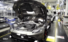 Khám phá chi tiết nhà máy và quá trình chế tạo xe sang Aston Martin Vantage